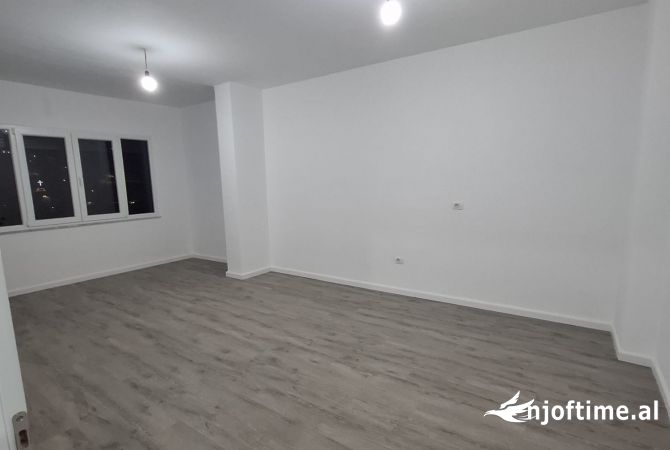 Shtepi ne shitje 2+1 ne Tirane - 139,000 Euro