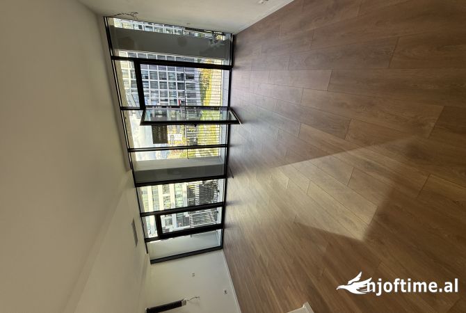 Shtepi me qera 2+1 ne Tirane - 1,500 Euro