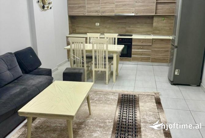 Shtepi me qera 2+1 ne Tirane - 500 Euro