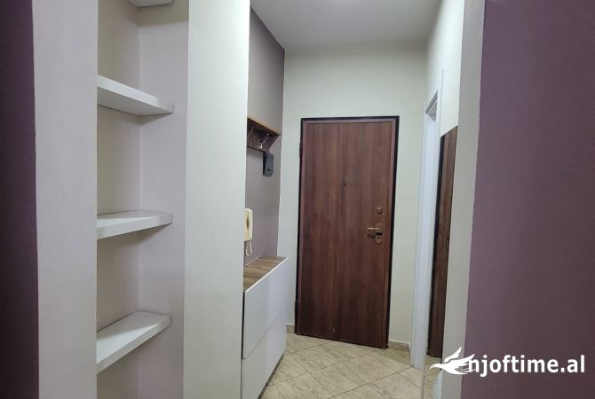 Shtepi me qera Apartament ne Tirane, 1+1, Mobilimi E mobiluar, Pagesa 350  Euro.