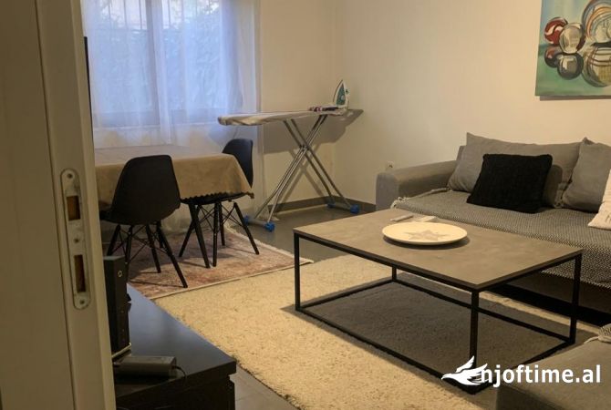 Shtepi ne shitje 1+1 ne Tirane - 75,000 Euro