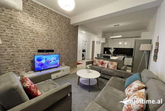 Shtepi me qera 2+1 ne Tirane - 600 Euro
