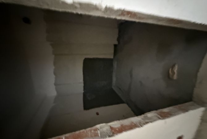 Shtepi ne shitje Apartament ne Tirane, 2+1, Mobilimi Bosh, pa mobiluar, Pagesa 125,500  Euro.