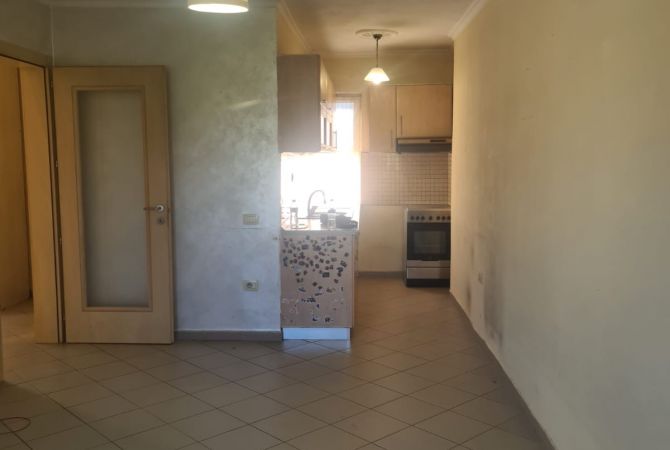 Shtepi ne shitje 1+1 ne Tirane - 110,000 Euro