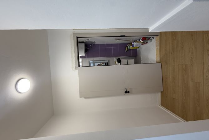 Shtepi ne shitje Apartament ne Tirane, 2+1, Mobilimi Bosh, pa mobiluar, Pagesa 138,000  Euro.