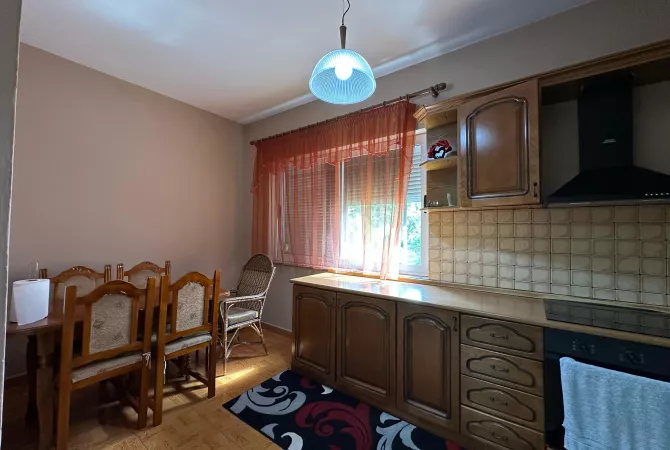 Shtepi ne shitje 2+1 ne Tirane - 195,000 Euro