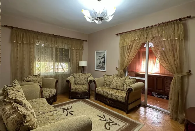 Shtepi ne shitje 2+1 ne Tirane - 195,000 Euro