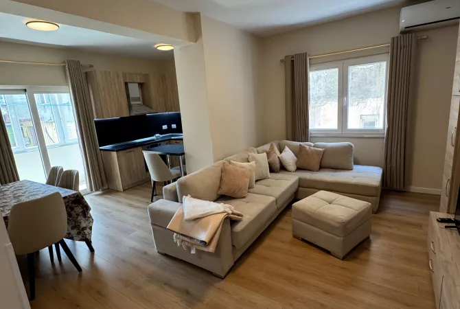 Shtepi me qera 1+1 ne Tirane - 600 Euro