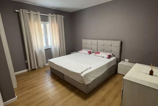 Shtepi me qera 1+1 ne Tirane - 600 Euro