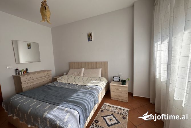 Shtepi me qera Apartament ne Tirane, 1+1, Mobilimi E mobiluar, Pagesa 620  Euro.