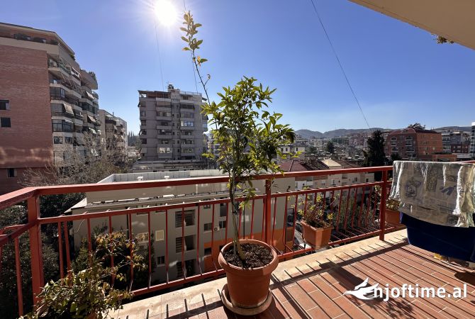 Shtepi me qera 1+1 ne Tirane - 620 Euro
