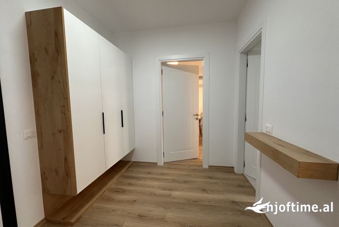 Shtepi me qera Apartament ne Tirane, 1+1, Mobilimi E mobiluar, Pagesa 550  Euro.