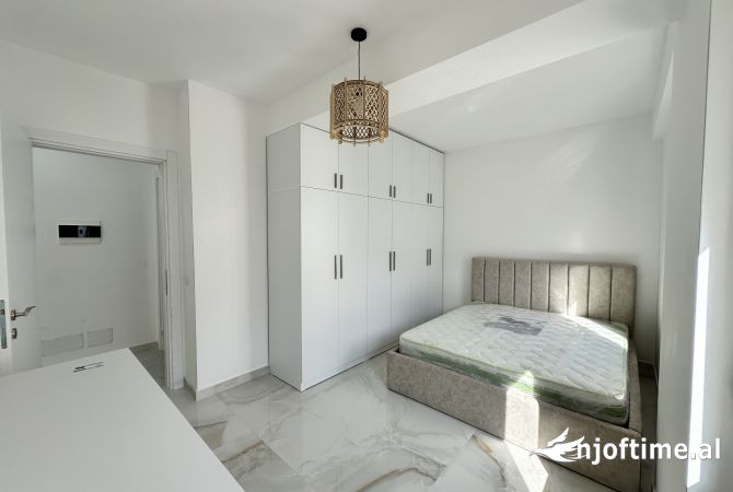 Shtepi me qera Apartament ne Tirane, 1+1, Mobilimi E mobiluar, Pagesa 450  Euro.