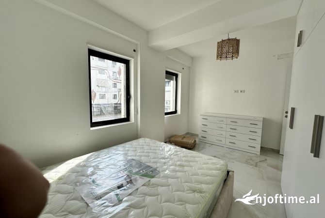 Shtepi me qera 1+1 ne Tirane - 450 Euro