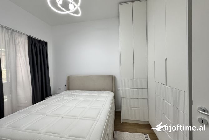 Shtepi me qera Apartament ne Tirane, 1+1, Mobilimi E mobiluar, Pagesa 450  Euro.