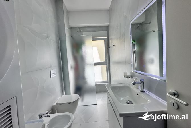 Shtepi me qera Apartament ne Tirane, 1+1, Mobilimi E mobiluar, Pagesa 450  Euro.