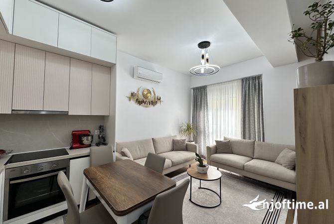 Shtepi me qera 1+1 ne Tirane - 450 Euro