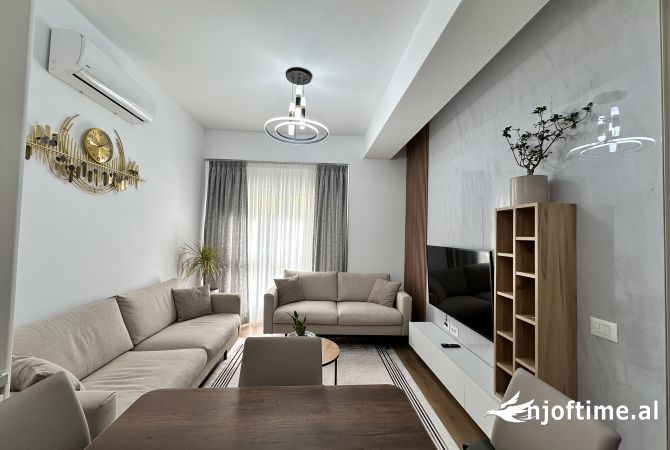 Shtepi me qera 1+1 ne Tirane - 450 Euro