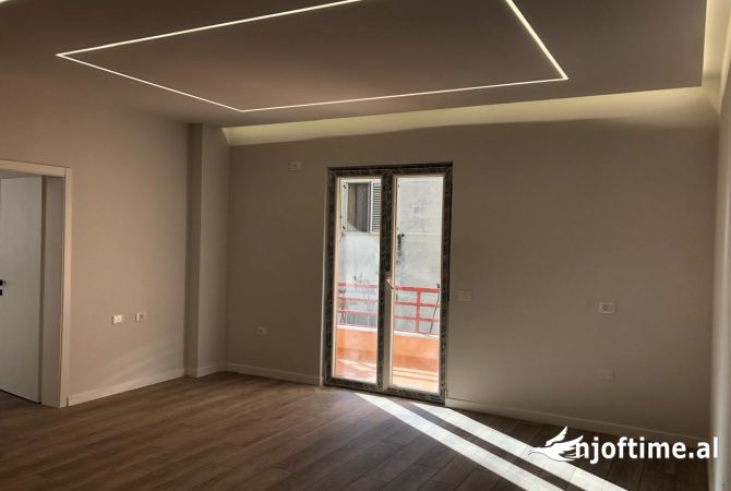 Shtepi ne shitje 1+1 ne Tirane - 125,000 Euro