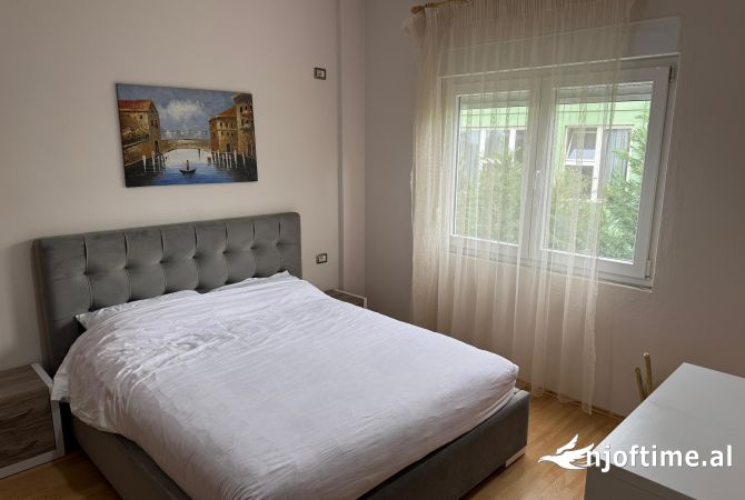 Shtepi me qera 2+1 ne Tirane - 500 Euro