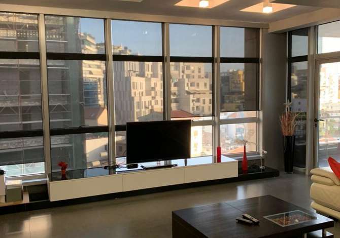 Shtepi me qera Apartament ne Tirane, 2+1, Mobilimi E mobiluar, Pagesa 700  Euro.