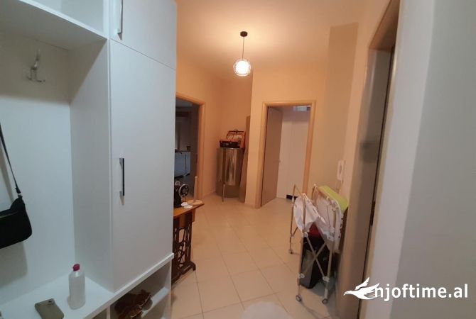 Shtepi me qera 2+1 ne Tirane - 500 Euro