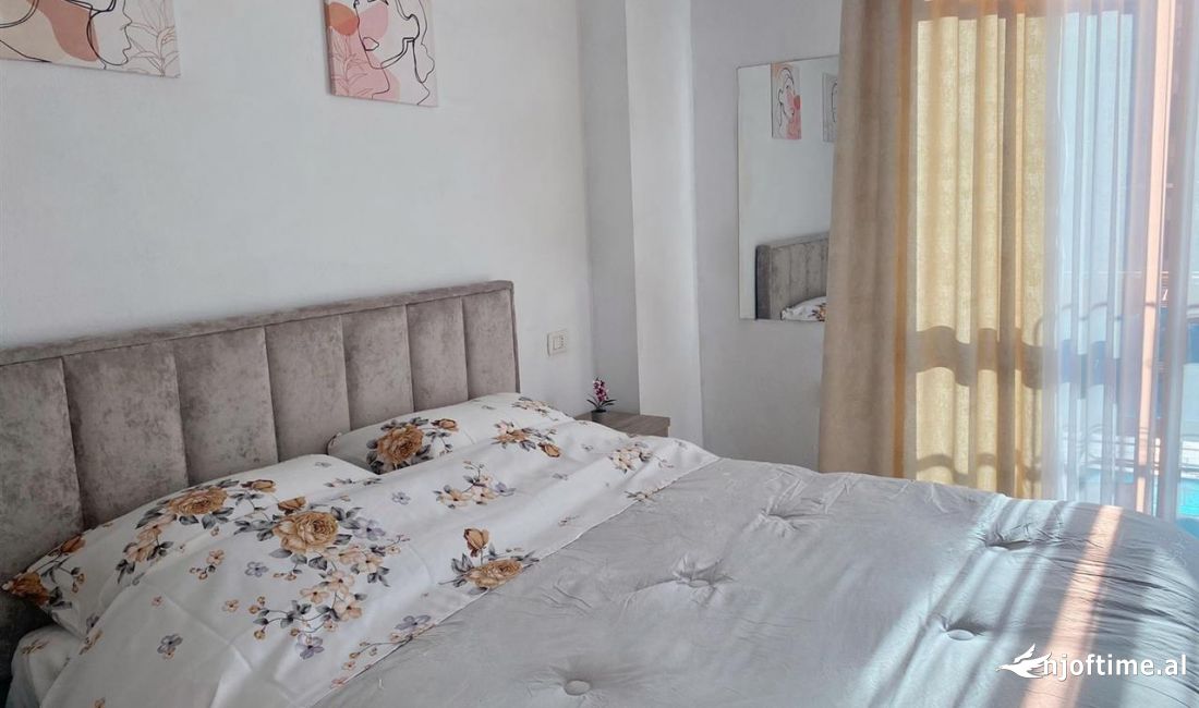Shtepi me qera Apartament ne Tirane, 2+1, Mobilimi E mobiluar, Pagesa 60,000  Leke.