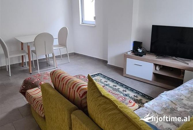 Shtepi me qera 1+1 ne Tirane - 500 Euro