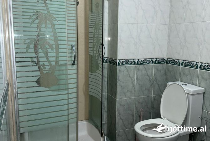 Shtepi me qera Apartament ne Tirane, 1+1, Mobilimi E mobiluar, Pagesa 600  Euro.