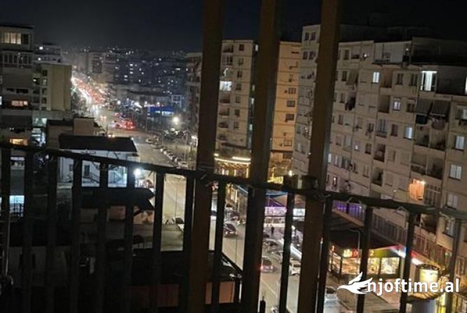 Shtepi ne shitje Apartament ne Tirane, 1+1, Mobilimi E mobiluar, Pagesa 9,800,000  Leke.