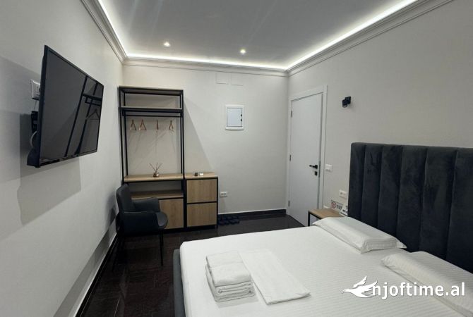 Shtepi me qera Apartament ne Tirane, Garsoniere, Mobilimi E mobiluar, Pagesa 350  Euro.