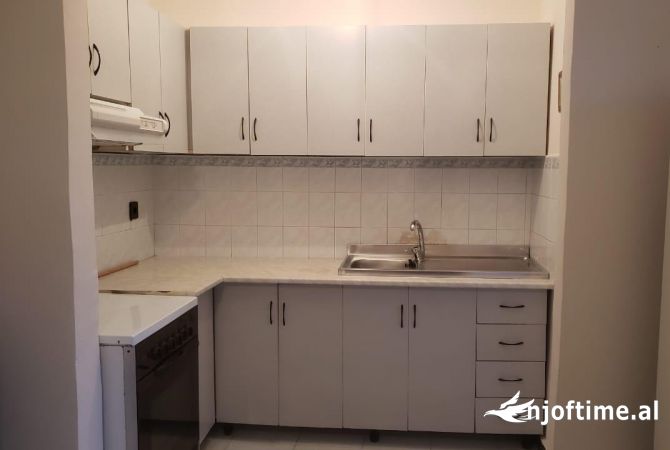 Shtepi ne shitje 2+1 ne Tirane - 88,000 Euro