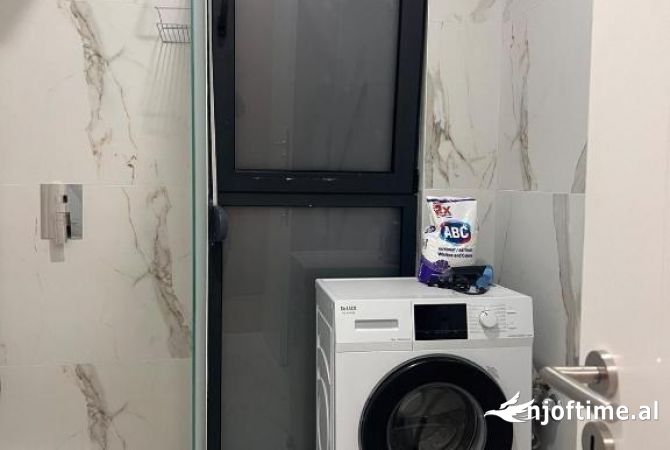 Shtepi me qera Apartament ne Tirane, 1+1, Mobilimi E mobiluar, Pagesa 500  Euro.