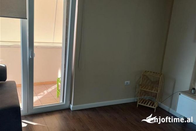 Shtepi ne shitje 1+1 ne Tirane - 105,000 Euro