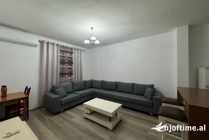 Shtepi me qera 3+1 ne Tirane - 700 Euro