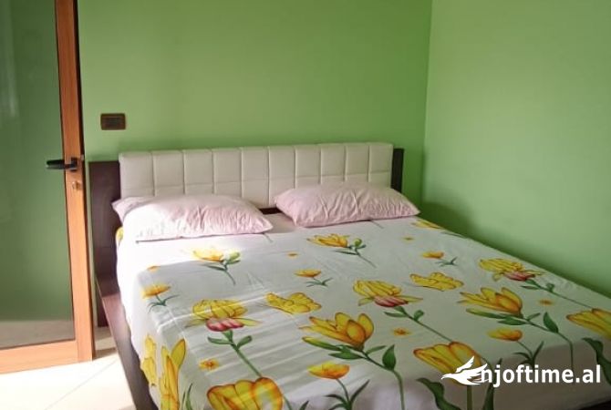 Shtepi me qera 1+1 ne Tirane - 30,000 Leke
