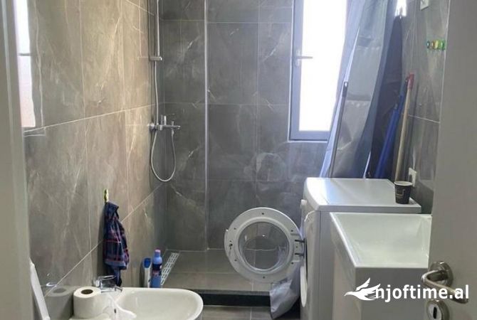 Shtepi me qera Apartament ne Tirane, 1+1, Mobilimi E mobiluar, Pagesa 520  Euro.