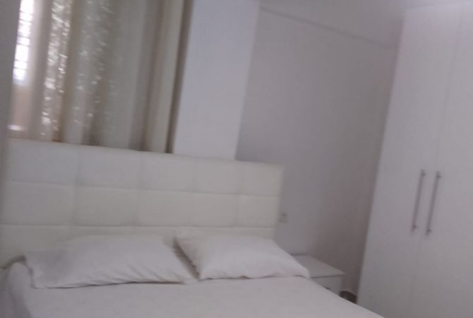 Shtepi me qera 2+1 ne Tirane - 550 Euro