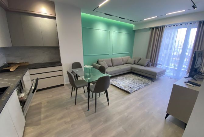 Shtepi me qera Apartament ne Tirane, 2+1, Mobilimi E mobiluar, Pagesa 750  Euro.