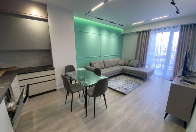 Shtepi me qera 2+1 ne Tirane - 750 Euro