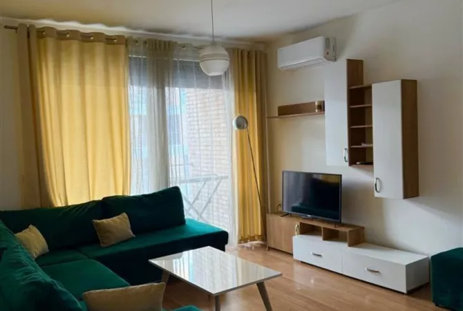 Shtepi me qera Apartament ne Tirane, 2+1, Mobilimi E mobiluar, Pagesa 750  Euro.