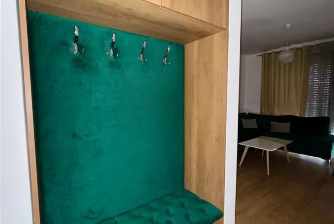 Shtepi me qera Apartament ne Tirane, 2+1, Mobilimi E mobiluar, Pagesa 750  Euro.