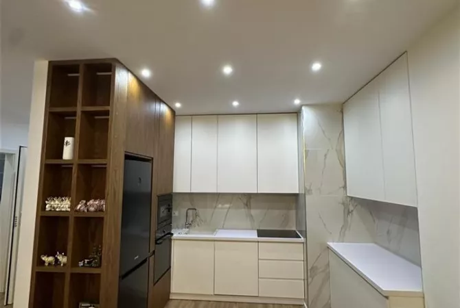 Shtepi me qera Apartament ne Tirane, 2+1, Mobilimi E mobiluar, Pagesa 500  Euro.