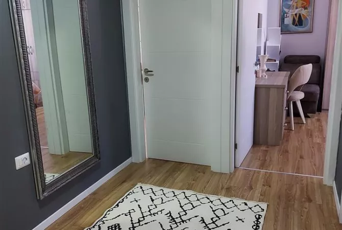 Shtepi me qera 2+1 ne Tirane - 50,000 Leke