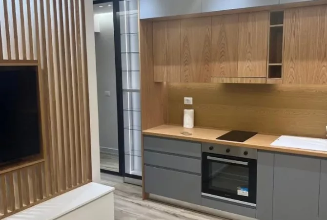 Shtepi me qera 1+1 ne Tirane - 630 Euro