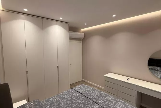 Shtepi me qera Apartament ne Tirane, 1+1, Mobilimi E mobiluar, Pagesa 600  Euro.