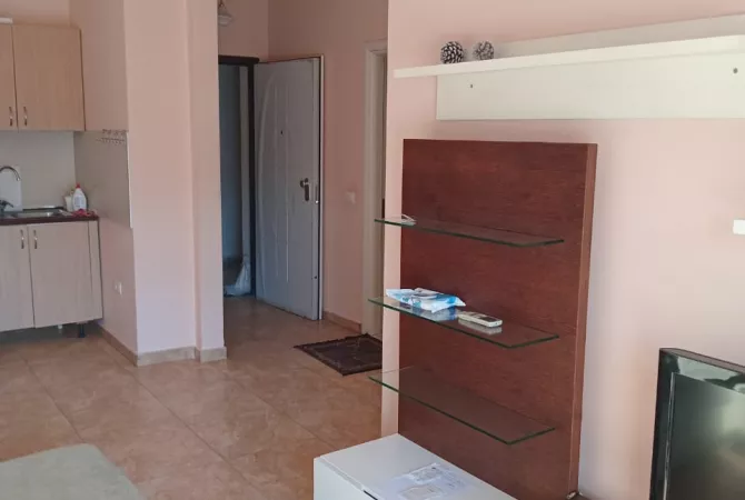 Shtepi me qera Apartament ne Tirane, 2+1, Mobilimi E mobiluar, Pagesa 470  Euro.