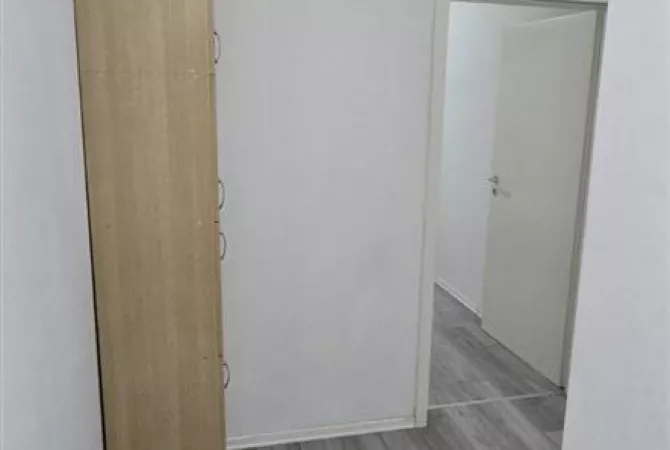 Shtepi me qera Apartament ne Tirane, 2+1, Mobilimi E mobiluar, Pagesa 45,000  Leke.