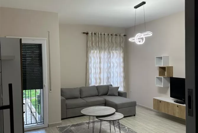 House for Rent 1+1 in Tirana - 42,000 Leke