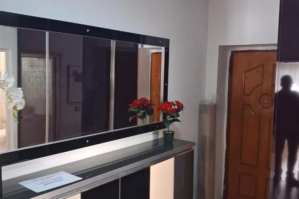 Casa in affitto 1+1 a Tirana - 42,000 Leke